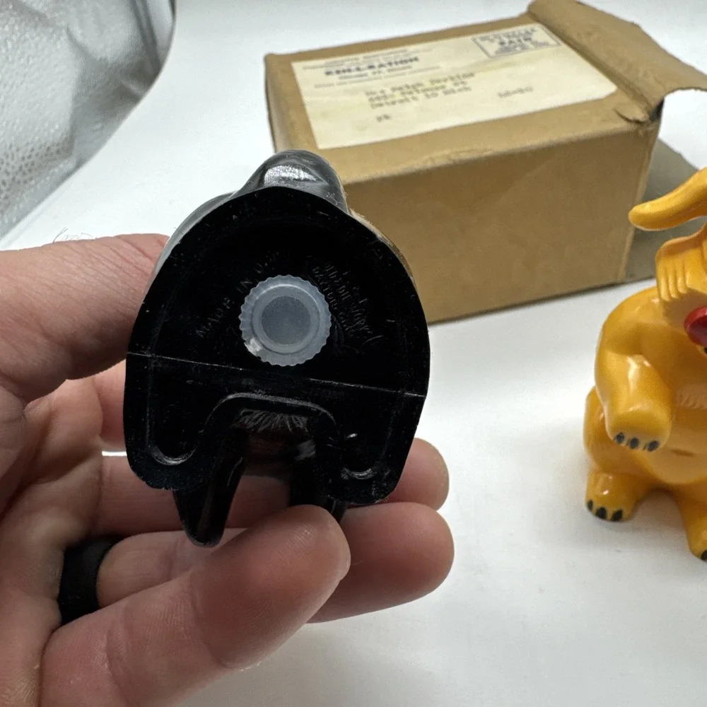 VTG Plastic Cat & Dog Salt & Pepper Shakers MCM Ken-L Ration Promo Dayton, Ohio